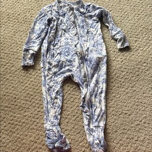 Posh Peanut blue Floral baby footie pajama